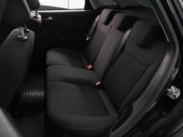 Ford Focus III Рестайлинг с пробегом 2016 года, цена 1 060 000 рублей, 137776 км, седан, Автокод Объявления