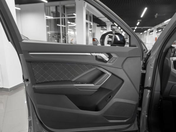 Audi Q3 II (F3) с пробегом 2026 года, цена 4 000 000 рублей, 50 км, внедорожник, Автокод Объявления