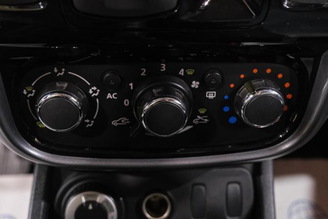Renault Duster I с пробегом 2012 года, цена 939 000 рублей, 193700 км, внедорожник, Автокод Объявления