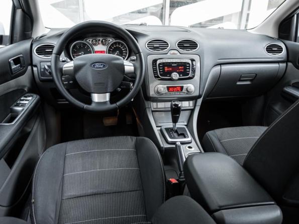 Ford Focus II Рестайлинг с пробегом 2010 года, цена 814 000 рублей, 205402 км, хэтчбек, Автокод Объявления