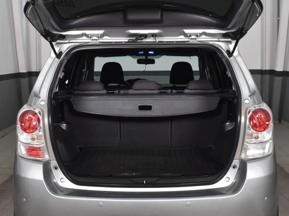 Toyota Verso I Рестайлинг с пробегом 2013 года, цена 1 349 995 рублей, 230778 км, компактвэн, Автокод Объявления