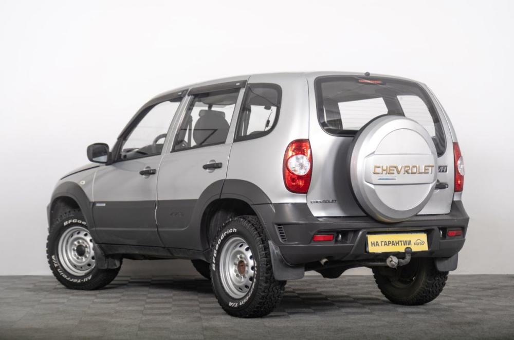 Chevrolet Niva I Рестайлинг Томск  - изображение 6