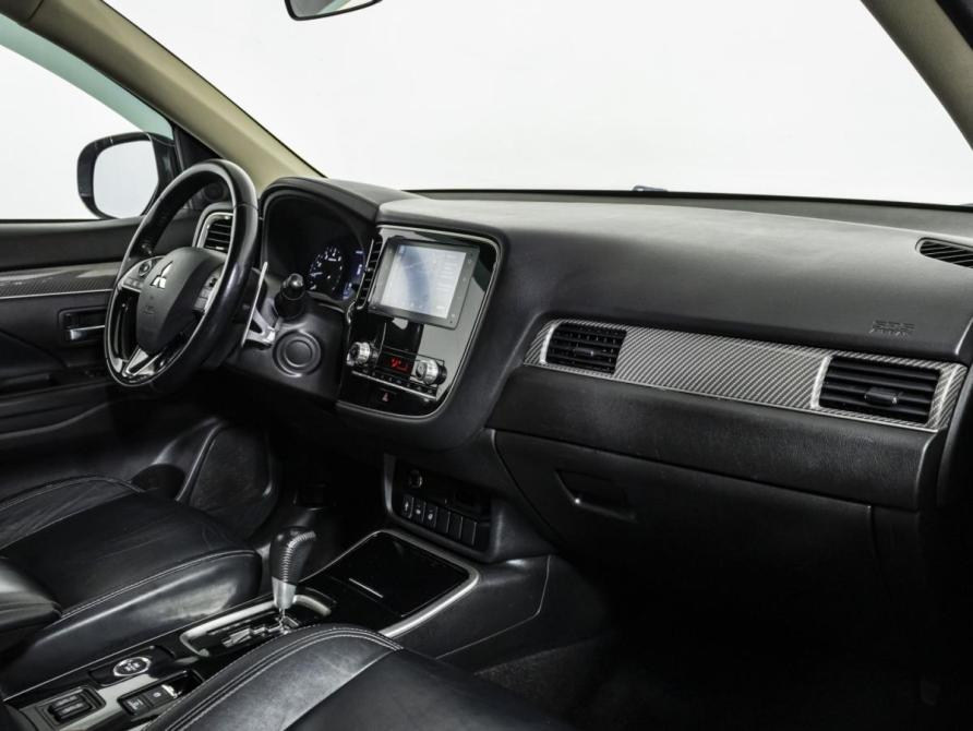 Mitsubishi Outlander III Рестайлинг 3 Москва  - изображение 9