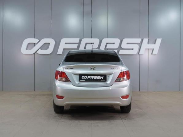 Hyundai Solaris I с пробегом 2014 года, цена 849 000 рублей, 114028 км, седан, Автокод Объявления
