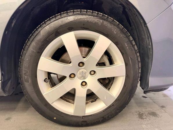 Peugeot 308 I с пробегом 2009 года, цена 499 000 рублей, 122919 км, хэтчбек, Автокод Объявления