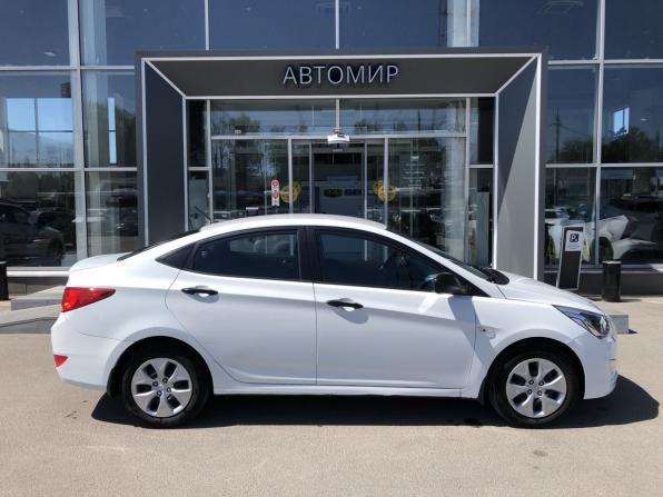 Hyundai Solaris I Рестайлинг с пробегом 2014 года, цена 1 195 000 рублей, 70184 км, седан, Автокод Объявления
