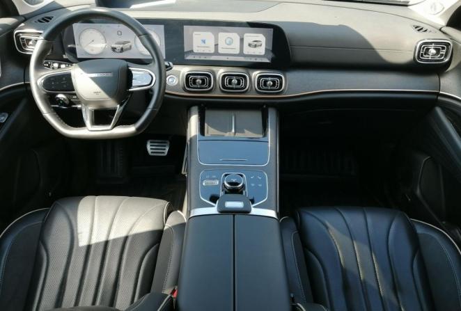 Jaecoo J8 с пробегом 2024 года, цена 2 958 000 рублей, 17946 км, внедорожник, Автокод Объявления