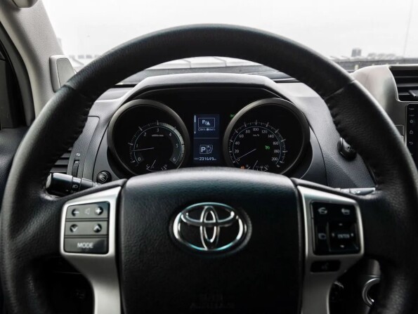 Toyota Land Cruiser Prado 150 Series с пробегом 2013 года, цена 2 790 000 рублей, 231647 км, внедорожник, Автокод Объявления