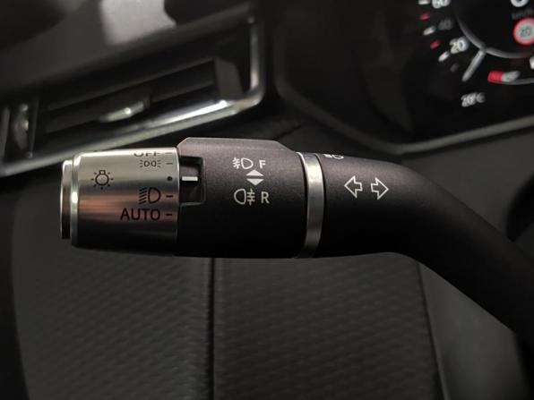 Land Rover Range Rover Velar I с пробегом 2021 года, цена 4 650 000 рублей, 47758 км, внедорожник, Автокод Объявления