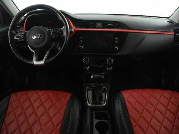 Kia Rio IV Рестайлинг с пробегом 2021 года, цена 1 724 000 рублей, 43000 км, хэтчбек, Автокод Объявления