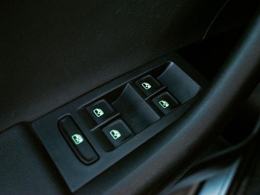 Skoda Rapid I Рестайлинг Екатеринбург  - изображение 12