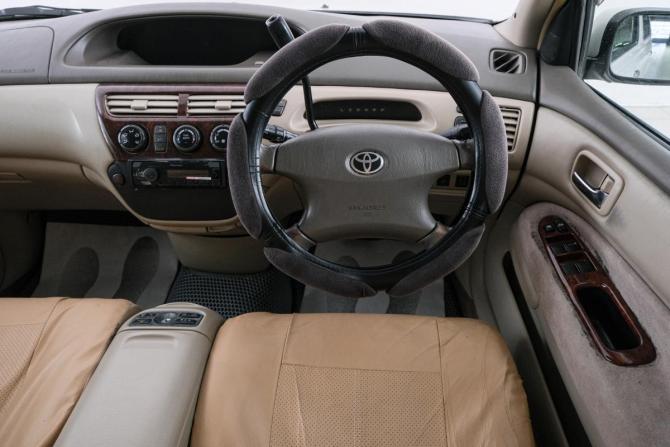 Toyota Vista V (V50) с пробегом 2000 года, цена 539 000 рублей, 305000 км, седан, Автокод Объявления