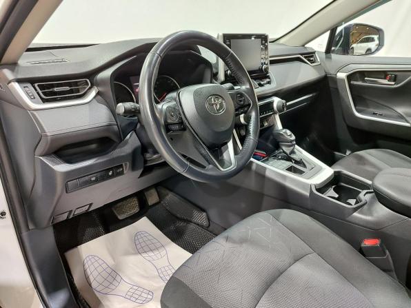 Toyota RAV4 V (XA50) с пробегом 2020 года, цена 3 750 000 рублей, 82450 км, внедорожник, Автокод Объявления