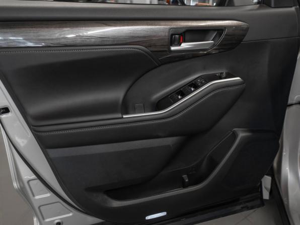 Toyota Highlander IV (XU70) с пробегом 2026 года, цена 5 950 000 рублей, 20 км, внедорожник, Автокод Объявления