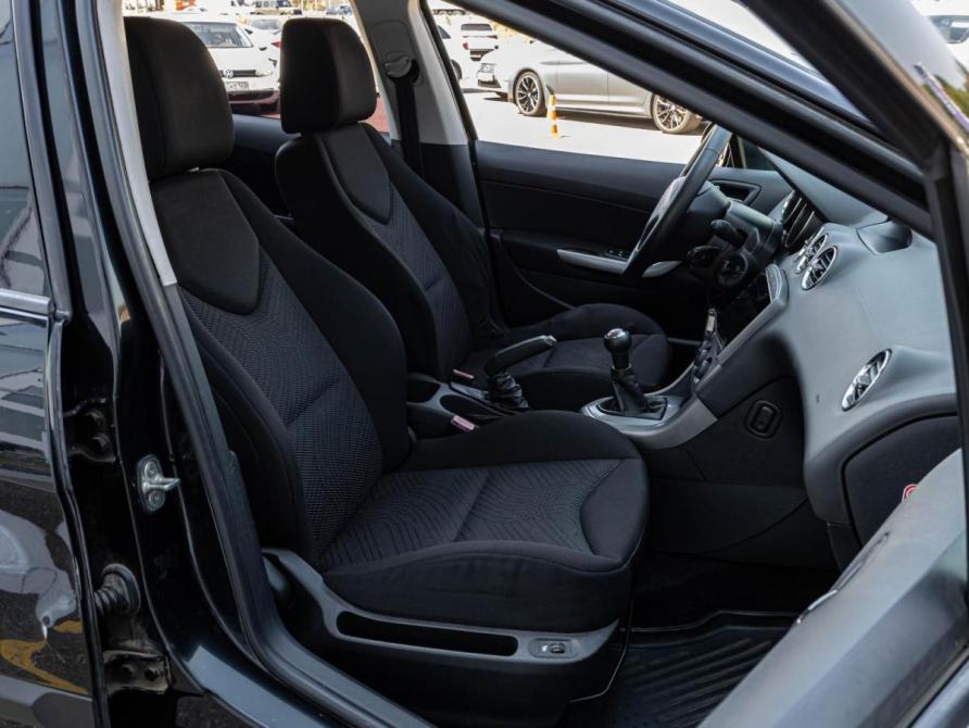 Peugeot 308 I Рестайлинг Краснодар  - изображение 8
