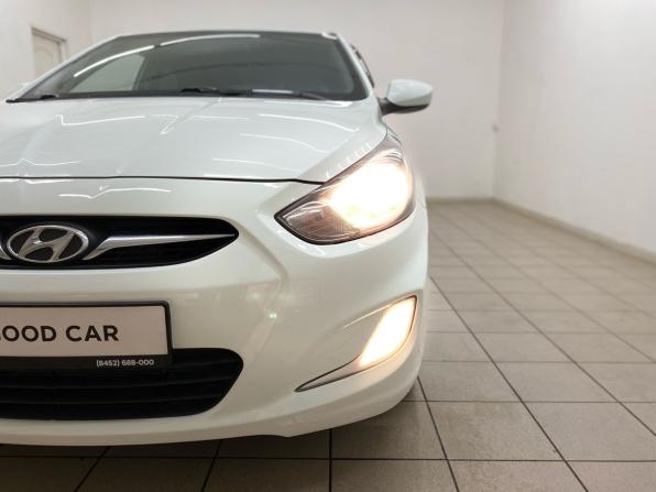Hyundai Solaris I с пробегом 2014 года, цена 920 000 рублей, 151603 км, хэтчбек, Автокод Объявления