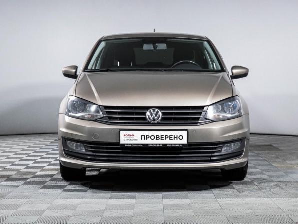 Volkswagen Polo V Рестайлинг с пробегом 2017 года, цена 1 249 000 рублей, 132940 км, седан, Автокод Объявления