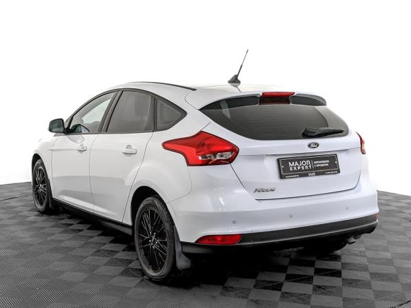 Ford Focus III Рестайлинг с пробегом 2018 года, цена 1 470 000 рублей, 38429 км, хэтчбек, Автокод Объявления