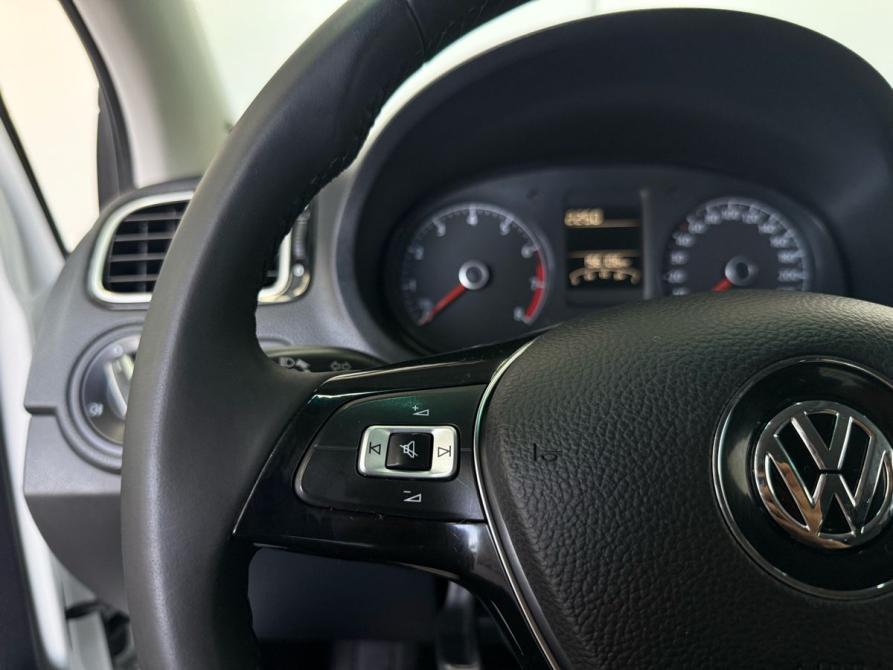 Volkswagen Polo V Рестайлинг Уфа  - изображение 9