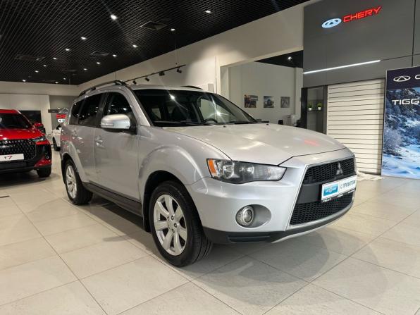 Mitsubishi Outlander II Рестайлинг с пробегом 2012 года, цена 1 220 000 рублей, 181500 км, внедорожник, Автокод Объявления