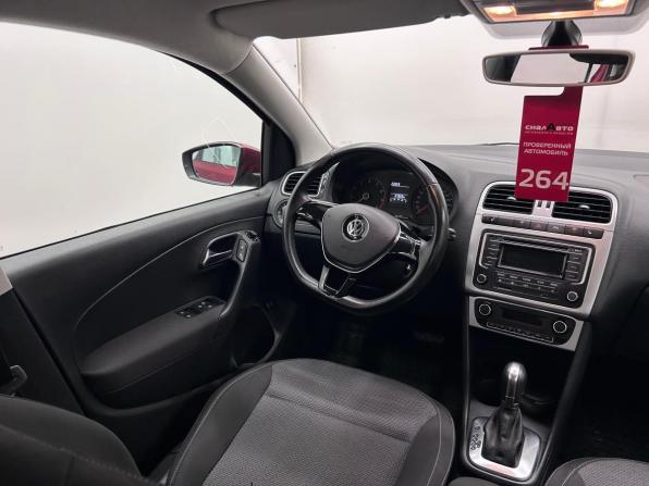 Volkswagen Polo V Рестайлинг с пробегом 2015 года, цена 1 149 000 рублей, 67933 км, седан, Автокод Объявления