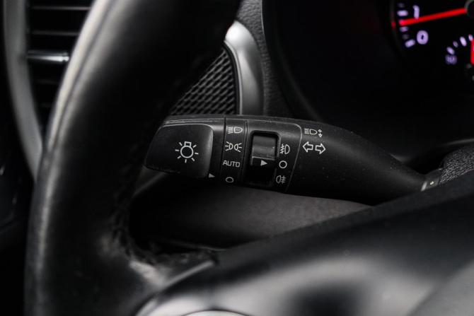 Kia Soul III с пробегом 2021 года, цена 1 920 000 рублей, 98900 км, хэтчбек, Автокод Объявления