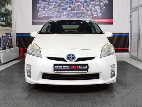 Toyota Prius III (XW30) с пробегом 2009 года, цена 1 199 995 рублей, 284189 км, лифтбек, Автокод Объявления