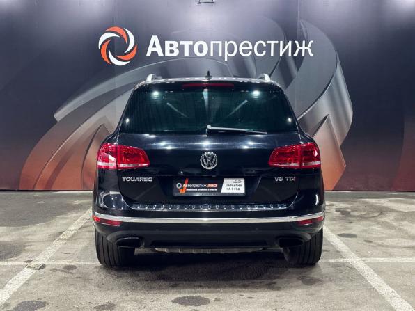 Volkswagen Touareg II Рестайлинг с пробегом 2015 года, цена 1 985 000 рублей, 319173 км, внедорожник, Автокод Объявления