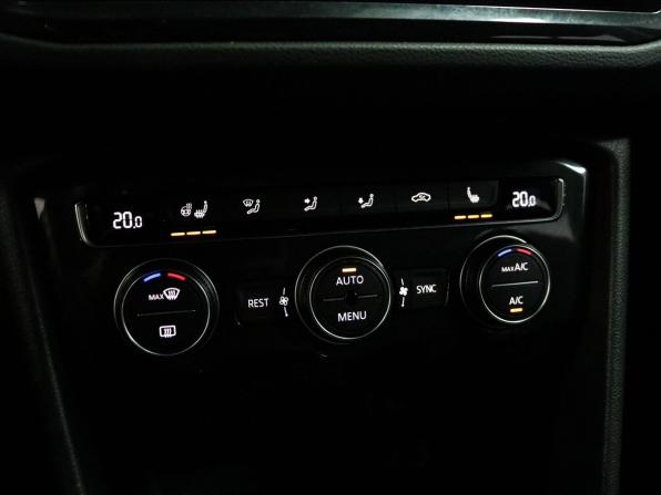 Volkswagen Tiguan II с пробегом 2020 года, цена 2 549 000 рублей, 69806 км, внедорожник, Автокод Объявления