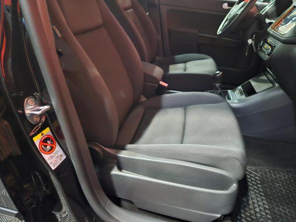 Volkswagen Golf Plus II с пробегом 2012 года, цена 1 050 000 рублей, 45758 км, хэтчбек, Автокод Объявления