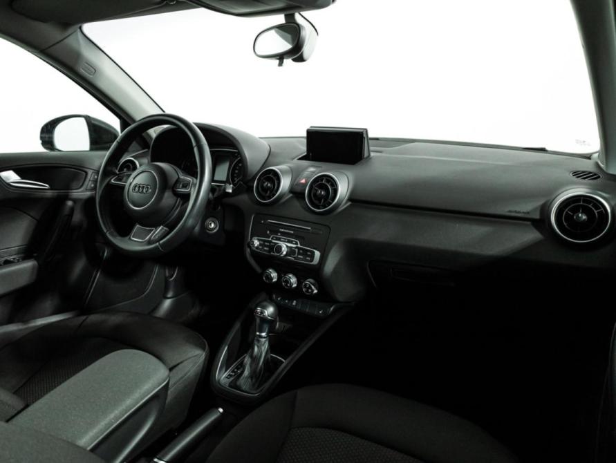 Audi A1 I (8X) Рестайлинг Санкт-Петербург  - изображение 9