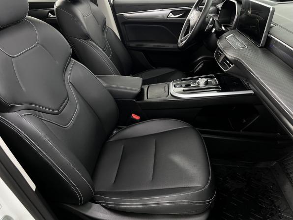 Haval Jolion I Рестайлинг с пробегом 2025 года, цена 2 520 000 рублей, 5000 км, внедорожник, Автокод Объявления