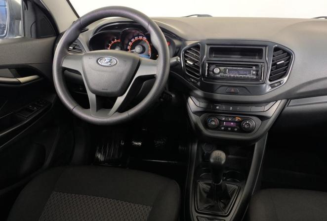 Lada (ВАЗ) Vesta I с пробегом 2019 года, цена 920 000 рублей, 107743 км, седан, Автокод Объявления