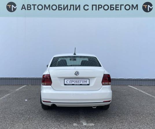 Volkswagen Polo V Рестайлинг с пробегом 2017 года, цена 1 159 800 рублей, 54477 км, седан, Автокод Объявления
