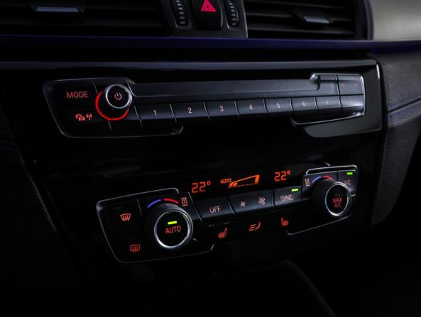 BMW X1 II (F48) Рестайлинг с пробегом 2019 года, цена 3 490 000 рублей, 47017 км, внедорожник, Автокод Объявления