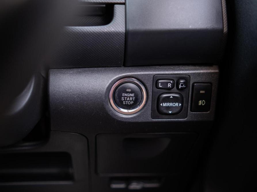 Toyota Vitz II (XP90) Сочи  - изображение 15