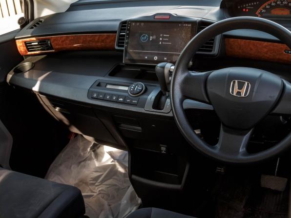 Honda Freed I Рестайлинг с пробегом 2010 года, цена 1 050 000 рублей, 174900 км, компактвэн, Автокод Объявления