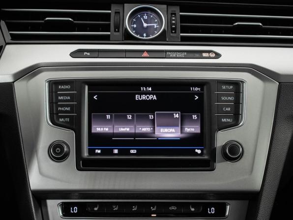 Volkswagen Passat B8 с пробегом 2017 года, цена 1 640 000 рублей, 99384 км, седан, Автокод Объявления