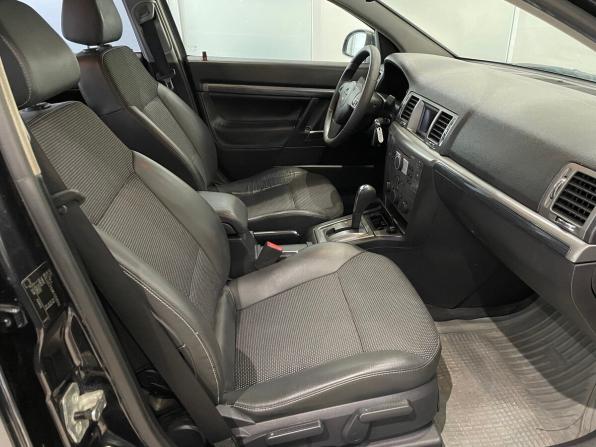 Opel Vectra C Рестайлинг с пробегом 2005 года, цена 469 000 рублей, 319086 км, седан, Автокод Объявления