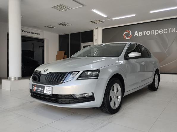 Skoda Octavia III (A7) Рестайлинг с пробегом 2017 года, цена 1 980 000 рублей, 31280 км, лифтбек, Автокод Объявления