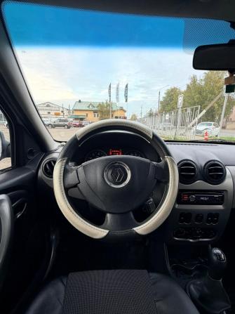 Renault Logan I Рестайлинг с пробегом 2012 года, цена 385 000 рублей, 230000 км, седан, Автокод Объявления