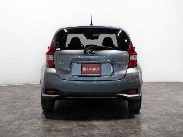 Nissan Note II Рестайлинг с пробегом 2018 года, цена 977 000 рублей, 122860 км, хэтчбек, Автокод Объявления