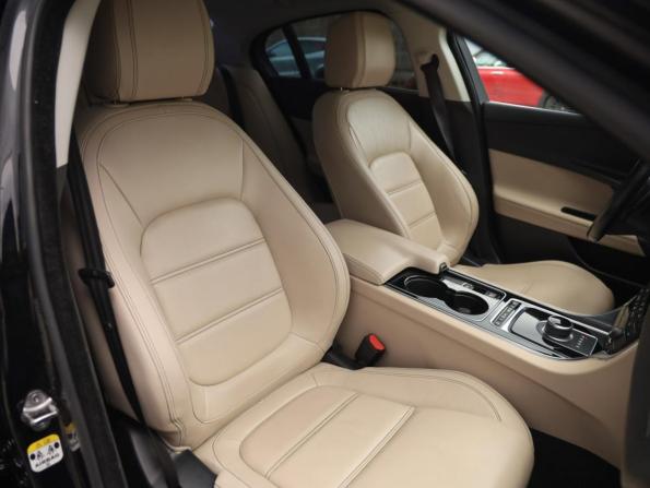Jaguar XE I с пробегом 2017 года, цена 1 875 000 рублей, 104665 км, седан, Автокод Объявления