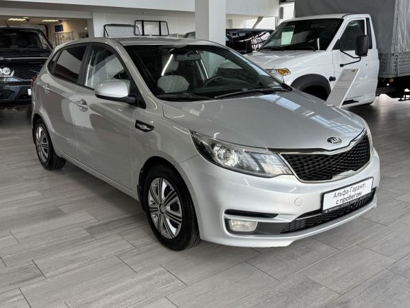 Kia Rio III Рестайлинг с пробегом 2016 года, цена 930 000 рублей, 138825 км, хэтчбек, Автокод Объявления