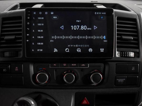 Volkswagen Caravelle T5 Рестайлинг с пробегом 2011 года, цена 1 295 000 рублей, 227563 км, минивэн, Автокод Объявления