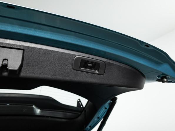 Geely Coolray I Рестайлинг с пробегом 2023 года, цена 2 349 000 рублей, 17690 км, внедорожник, Автокод Объявления