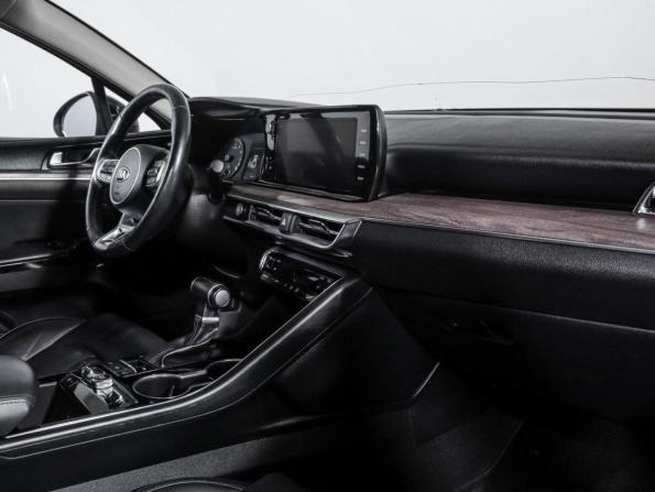 Kia K5 III с пробегом 2021 года, цена 2 500 000 рублей, 110009 км, седан, Автокод Объявления
