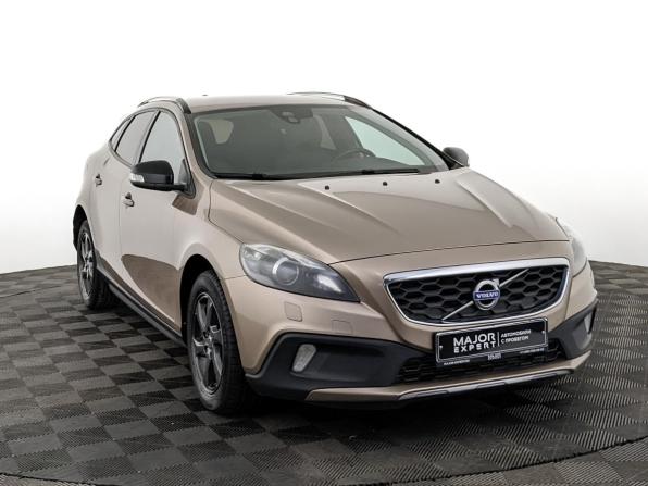 Volvo V40 Cross Country I с пробегом 2013 года, цена 1 650 000 рублей, 117941 км, хэтчбек, Автокод Объявления
