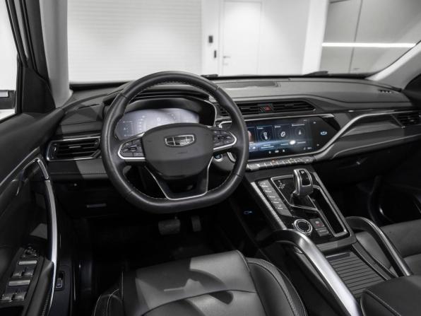 Geely Atlas Pro с пробегом 2021 года, цена 2 055 000 рублей, 62363 км, внедорожник, Автокод Объявления