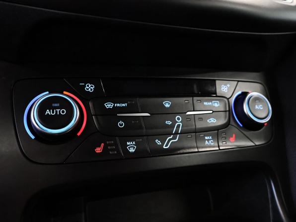 Ford Focus III Рестайлинг с пробегом 2017 года, цена 1 249 000 рублей, 91046 км, универсал, Автокод Объявления